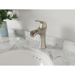 Pfister Jaida Brushed Nickel 1-handle Single Hole/4-in Centerset WaterSense Bathroom Sink Faucet With Drain -Hardware Store 038877604090 16801810 1800x1800