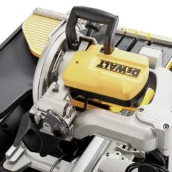 DEWALT 10 In. Wet Tile Saw -Hardware Store 8859d2fe76bac3e7e85ca3b655bec7b2 64326b7d 1dd3 4f25 b2c3 e04167c4b0f3 1800x1800
