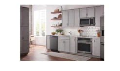 MOEN Brecklyn Single-Handle Pull-Out Sprayer Kitchen Faucet With Power Clean In Spot Resist Stainless -Hardware Store Screen Shot 2020 01 18 at 5.49.38 PM 1800x1800