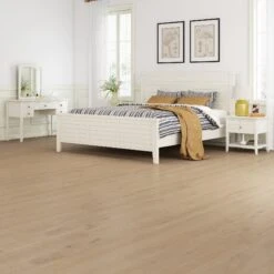 BuildDirect Robin Bandsawn Oak 4mm Thick RL X 7.5" Engineered Hardwood Flooring (22.7 Sq Ft Per Box) -Hardware Store a12dba0f 09db 4185 95b0 1f59605756e6 1.f3f2b749644ef3cd9e38b3675730ad2c 1800x1800