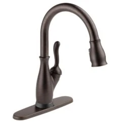 Leland Single-Handle Pull-Down Sprayer Kitchen Faucet W/ShieldSpray And MagnaTite Docking In Arctic Stainless -Hardware Store edb5ca28820eb2c2e60bea974fbac06d 1800x1800